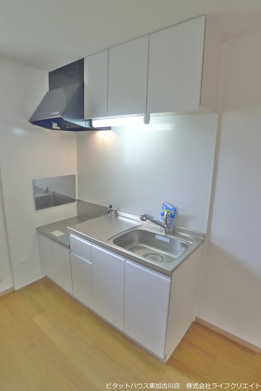 エル・ガーデンＢ キッチン