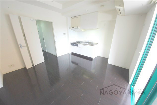 Gramercy Shiromi-dori リビング