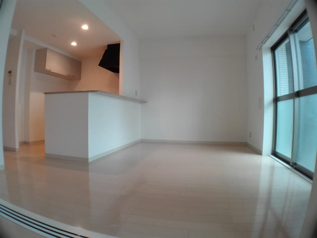 ラフィネ所沢 リビング