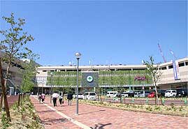 愛知県名古屋市中区新栄１丁目 銀行