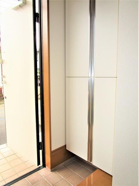 ナツメハイツ 玄関