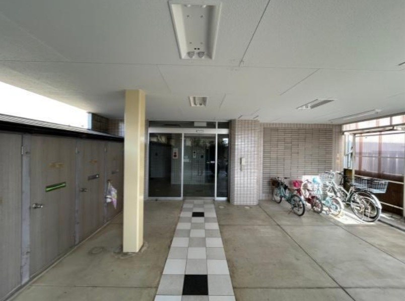 ベルエール長法寺 エントランス