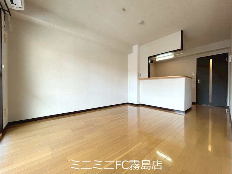 こすもす館 リビング