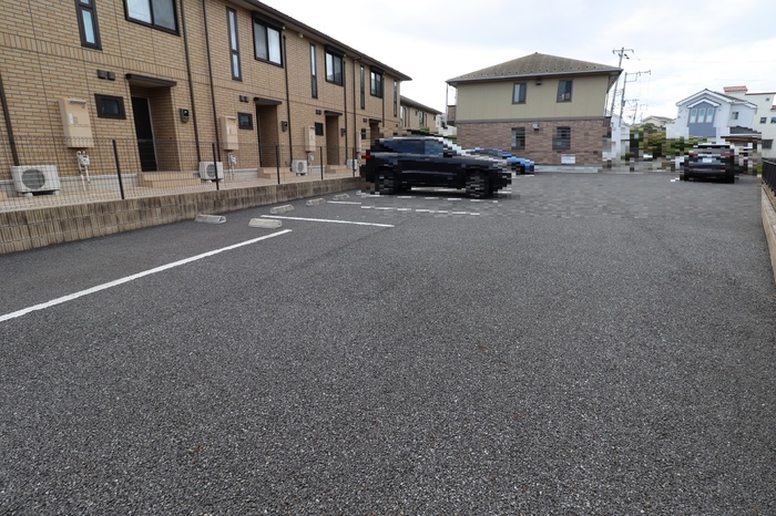 リナウル鵠沼 その他外観1