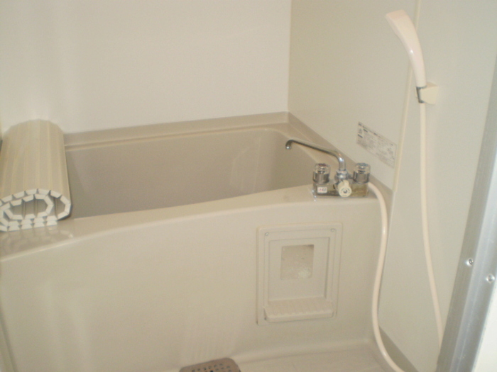 リナウル鵠沼 風呂画像