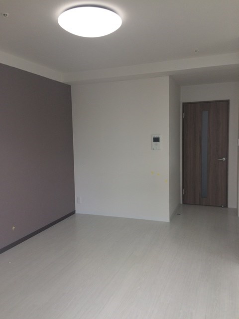 エル･イソベ三宮 リビング