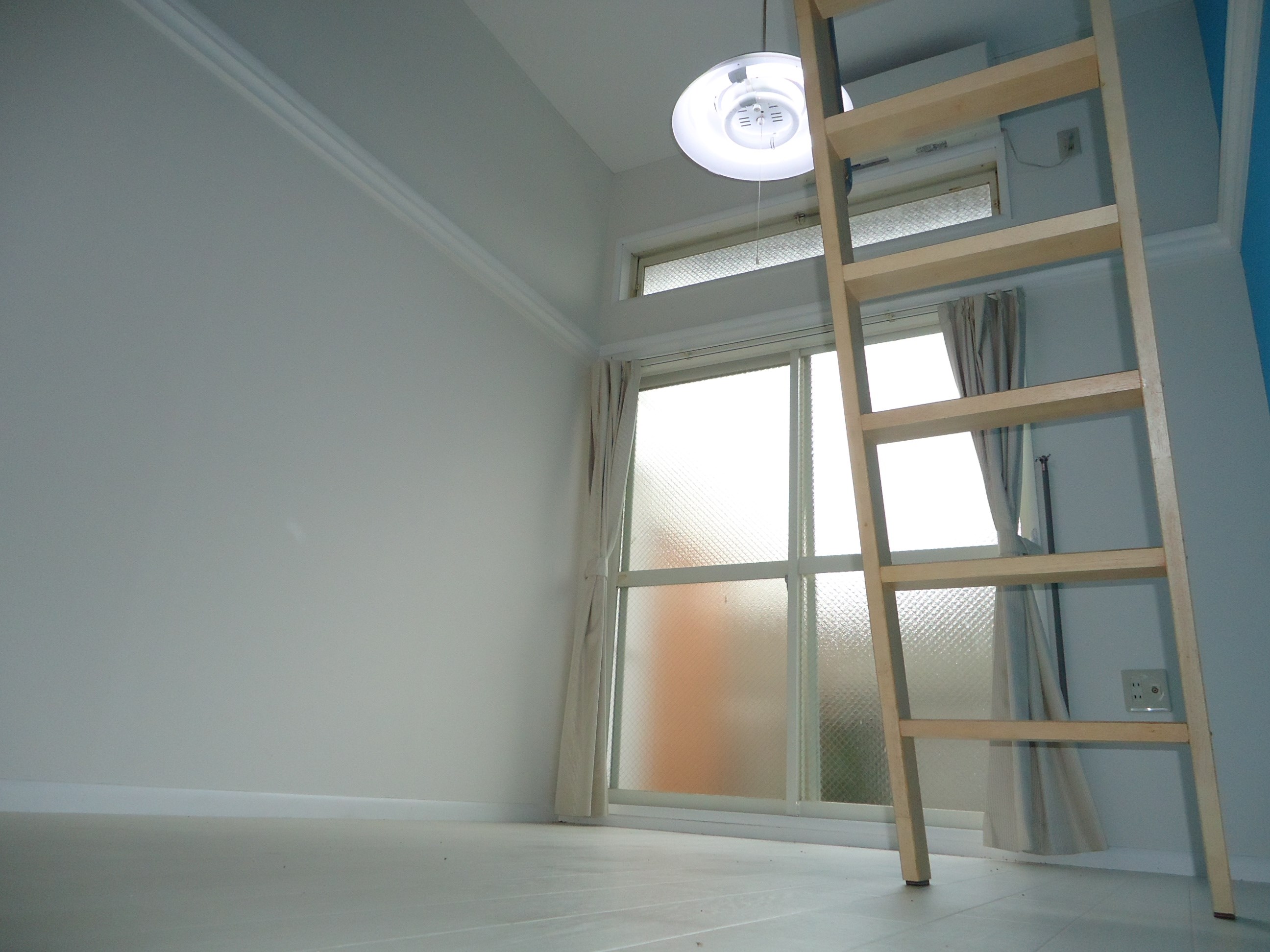 ブリリアント宮之阪 リビング