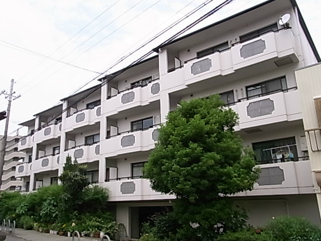 ハチブセ高槻 外観