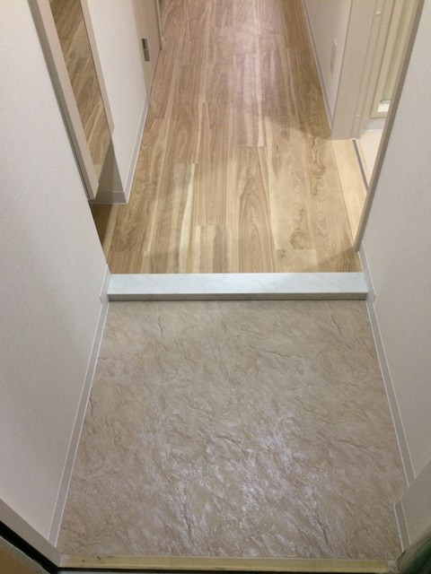 シュロス フォン アイン 玄関