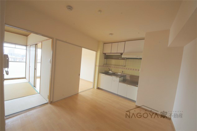 サンマンション リビング