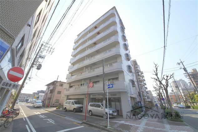 千種エスティビル 外観