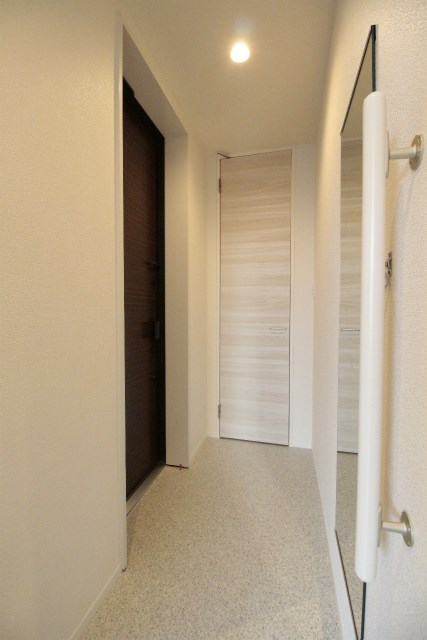 ストーダル 玄関