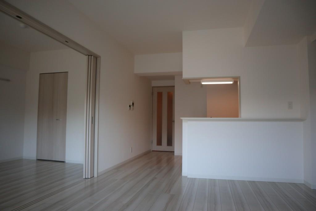 シャルム新横浜 リビング