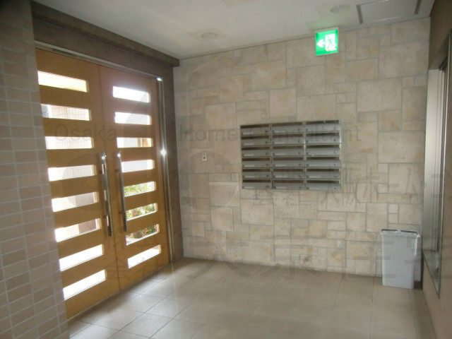ガーデンパレス久宝寺 エントランス