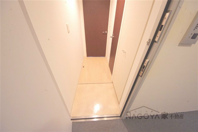 ＹＳ上前津 玄関