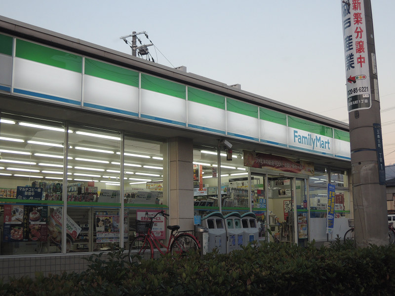 エクセル花園 コンビニ