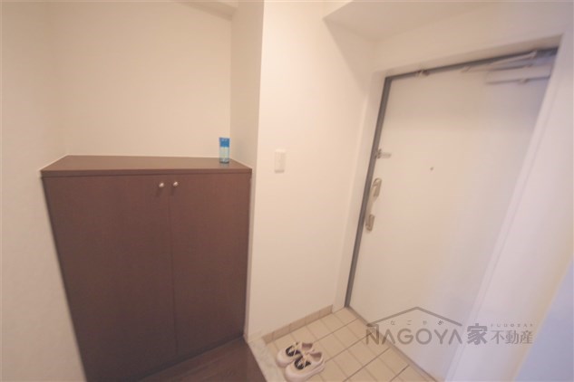 Ｗ　ＨＯＵＳＥ 玄関