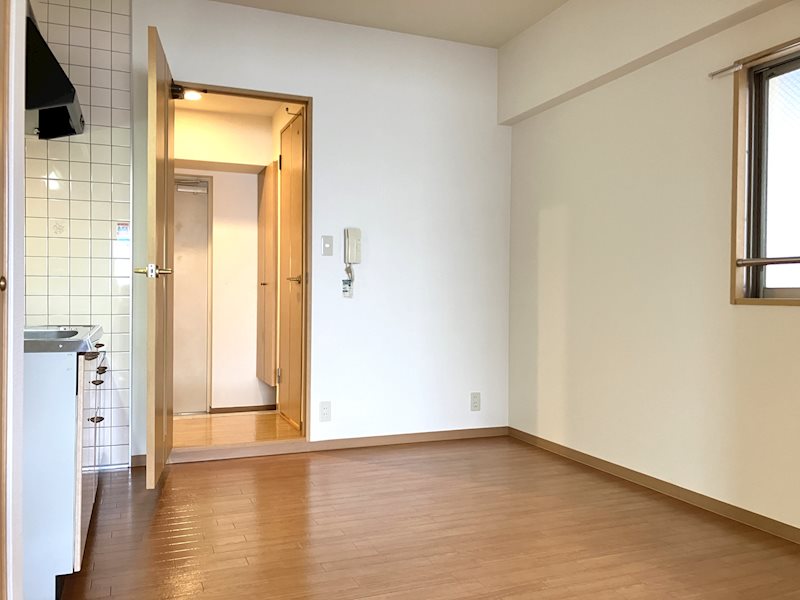アスリート東延末 リビング