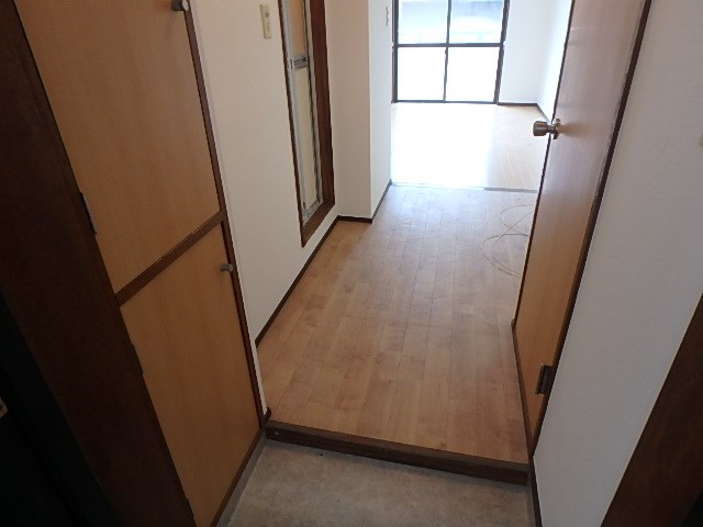 フォンテ新宿 玄関