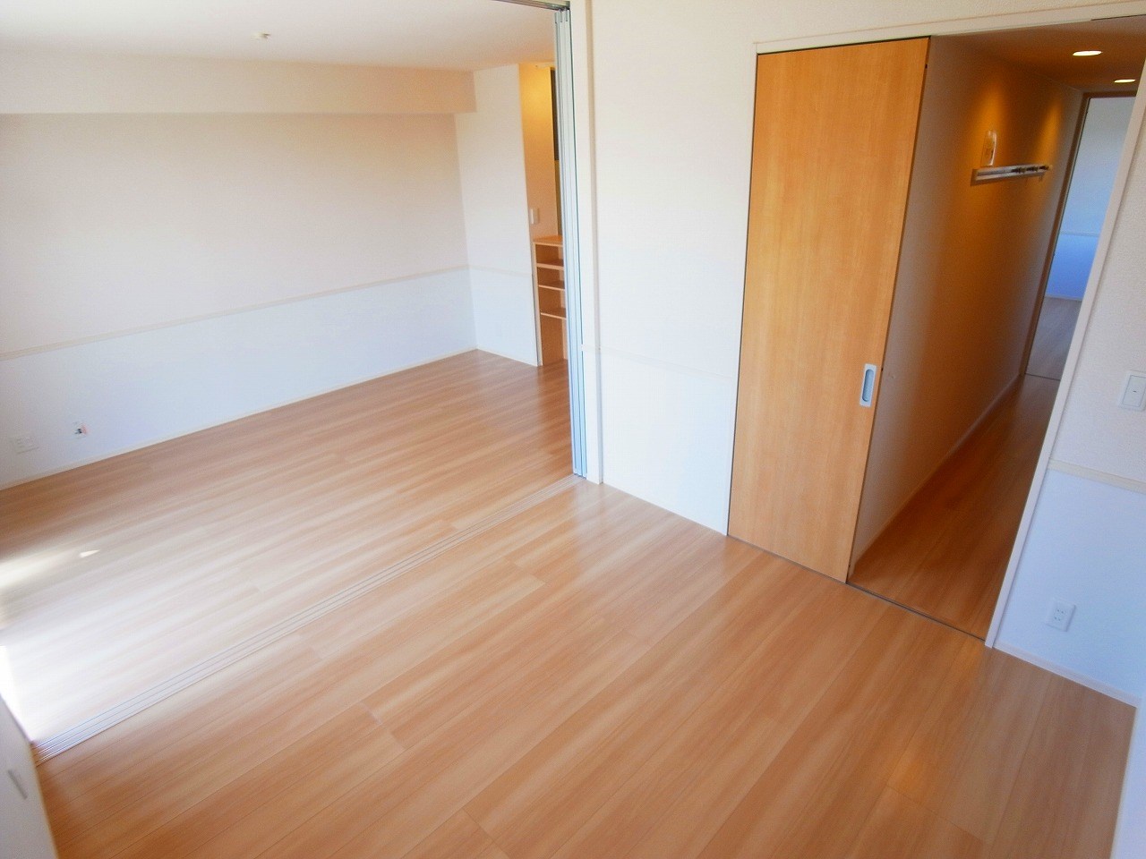 MAISON　REVE ベッドルーム