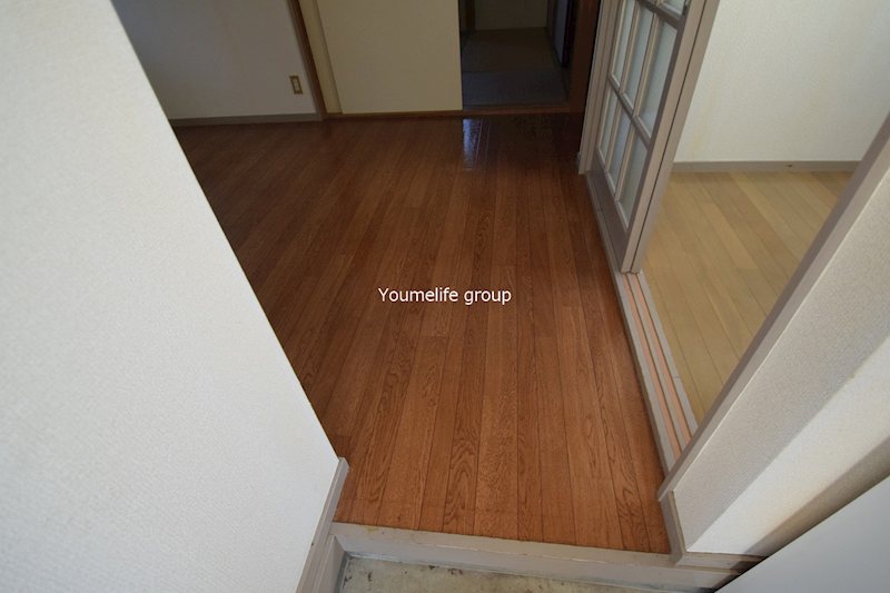 メゾンサンライトⅠ 玄関