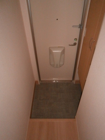 ルミエールA  玄関