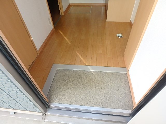 サングレース 玄関