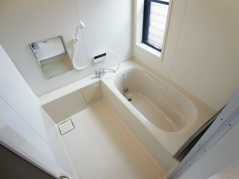 西原戸建 風呂画像