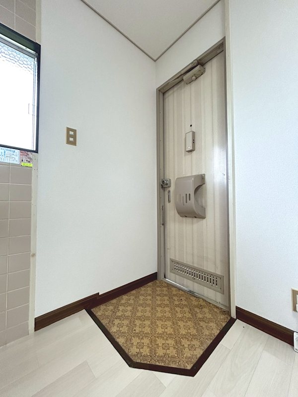 第三ＵＴＯハイツ 玄関