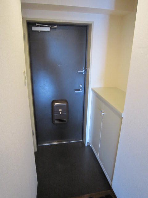 アーバンクレールソシア 玄関