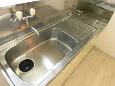 ラックスホーム本郷台 キッチン