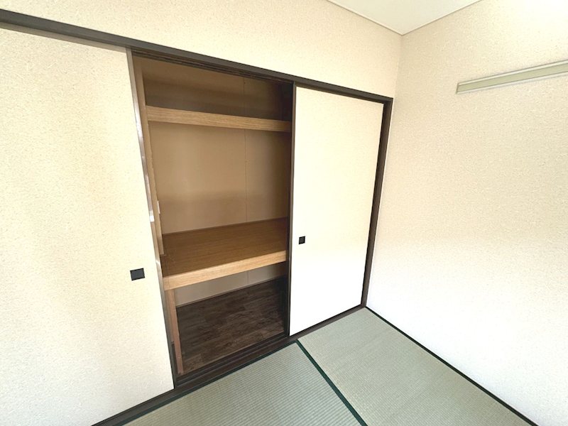 エクセレントハイム 収納