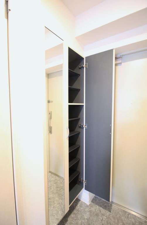 ベレッツァ文京 玄関