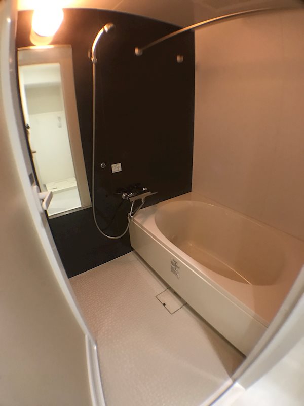 エル･イソベ三宮 風呂画像