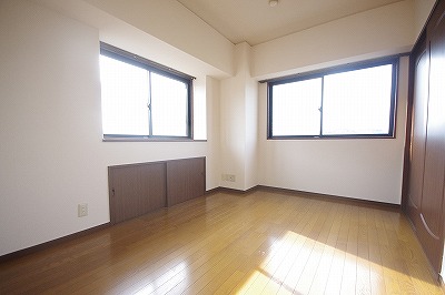 ロワールイン守恒 ベッドルーム