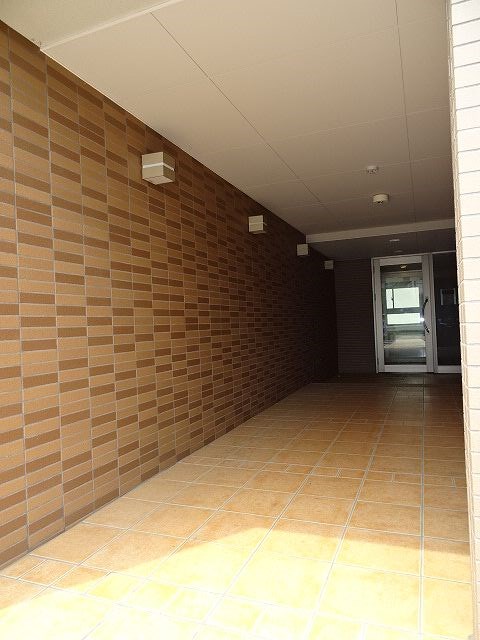 サニーフォルネ エントランス