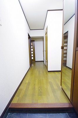 イマージュ安部山公園 玄関