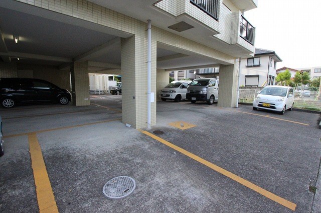 ホリホックイン萩丘 駐車場