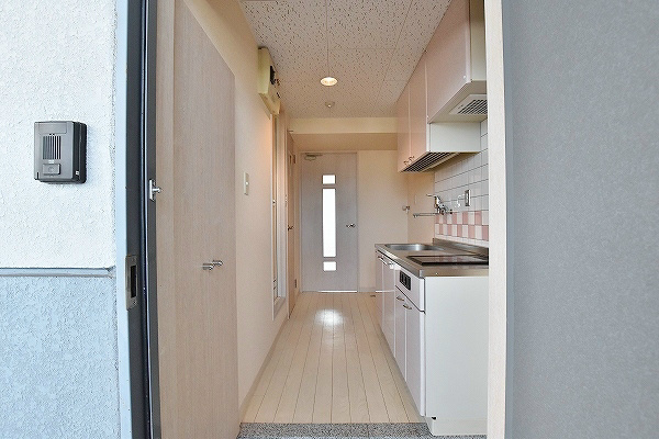 ギャラン南小倉 玄関