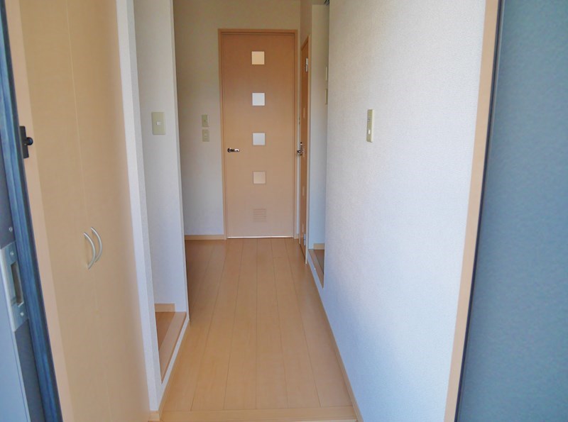 セジュール井原の里　A棟 玄関