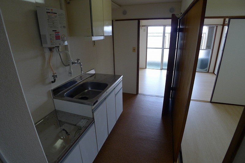 上馬柏ビル 玄関