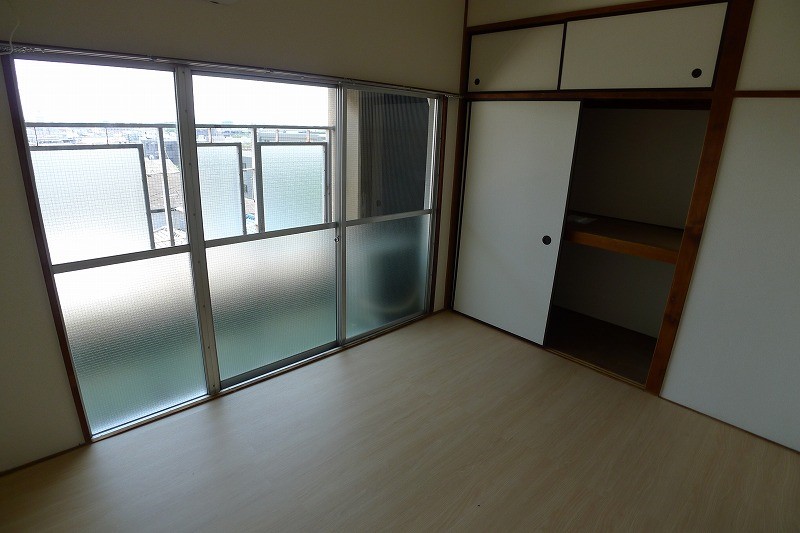 上馬柏ビル リビング