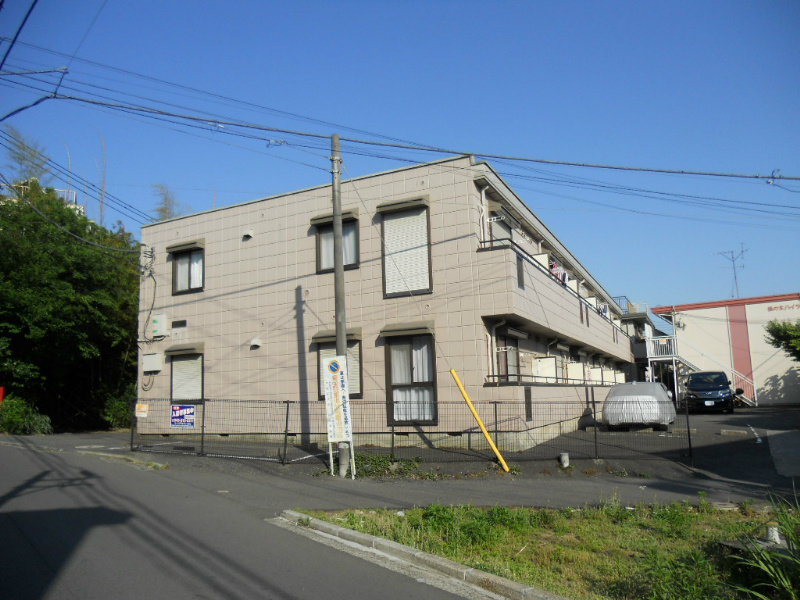 メゾンパサニア  205号室 外観