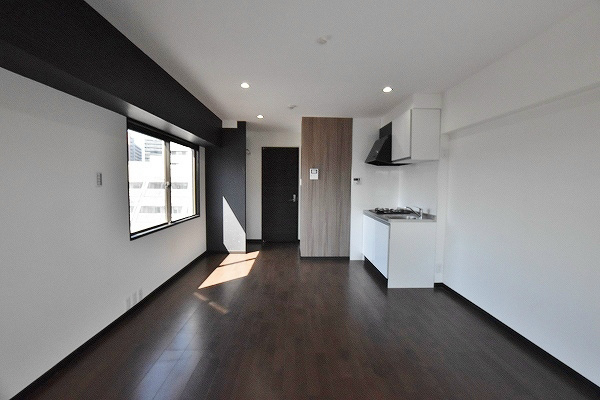 エルザビル馬借47 リビング