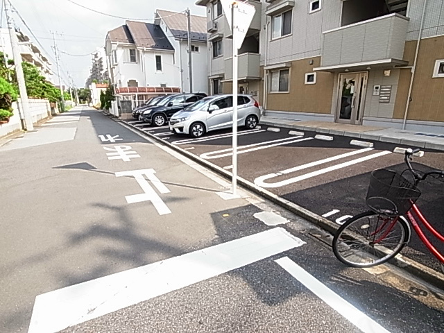 ラ　ティーダ その他外観2