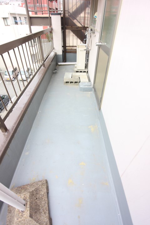 マンション輪泉 ベランダ
