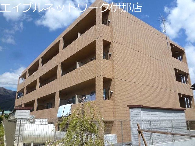 ララ・コスモ 外観
