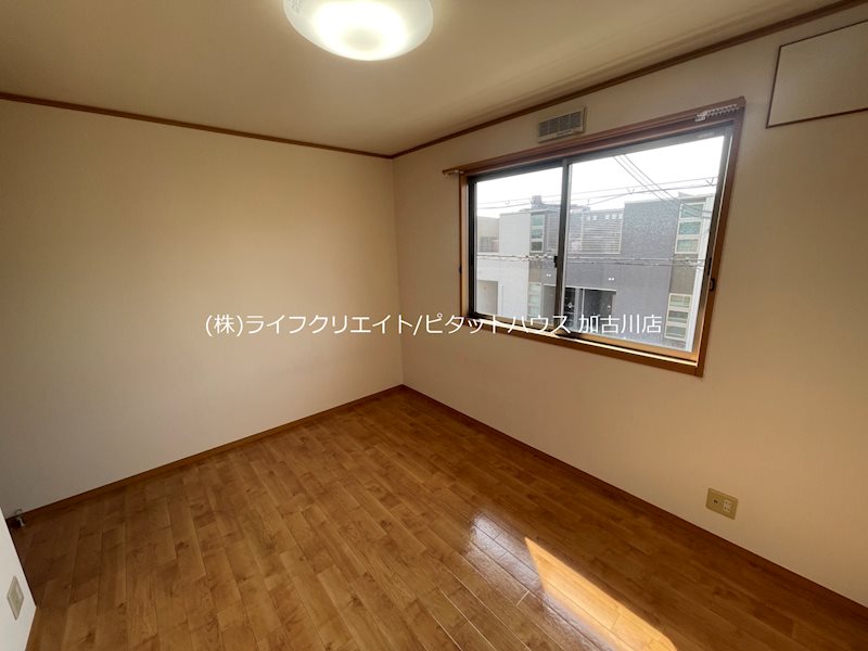 コンフォート大島IV　Ｂ棟 ベッドルーム