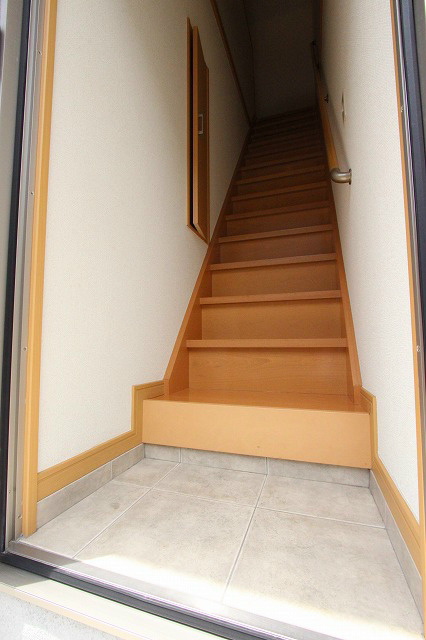 静岡県浜松市中央区鹿谷町10-25 玄関