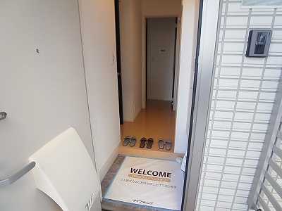 カーサクラール 玄関